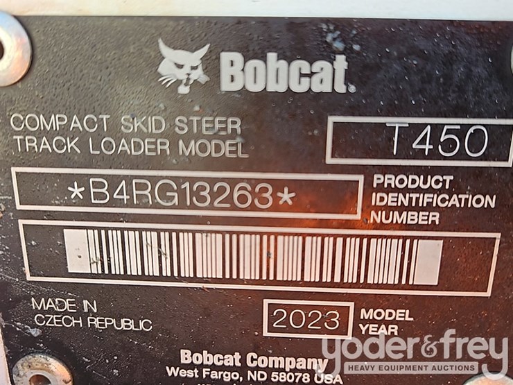2023-bobcat-t450-image-31