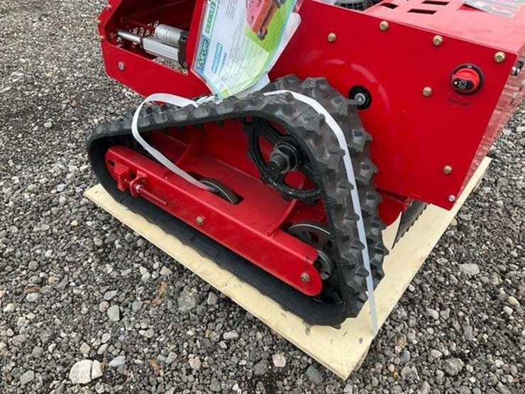 #1254-•-unused,-future,-lawn-mower,-ft800-image-5