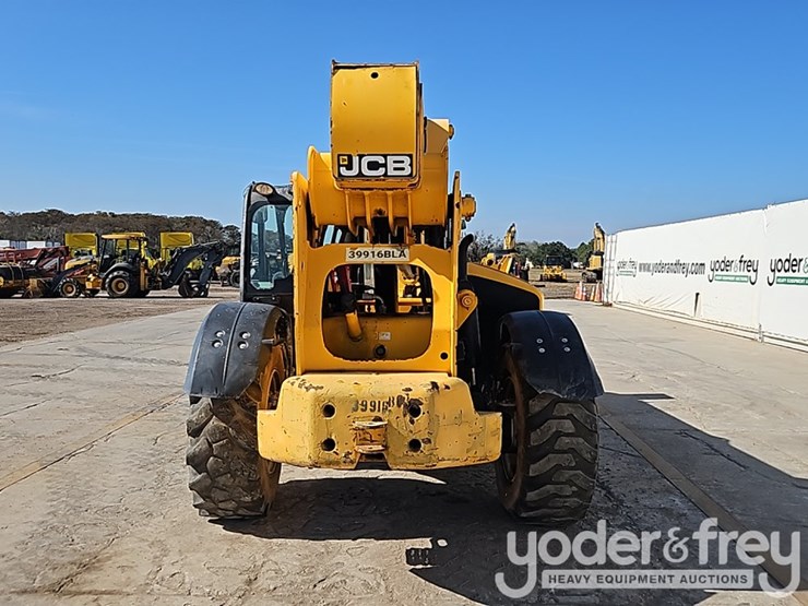2016-jcb-510-56-image-25