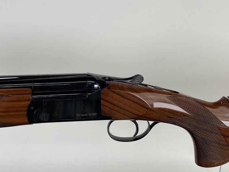 #17-•-#1459-•-perazzi-model-mx5c-3-barrel-set-over-/-under-shotgun-12,-20,-and-28-ga-image-4