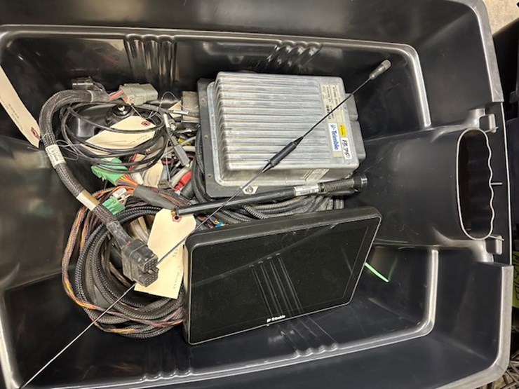 trimble-tmx-2050-image-3