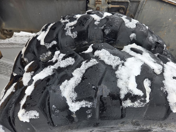 2010-volvo-ew180c-image-80