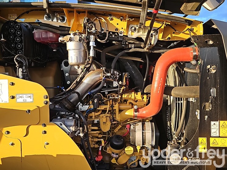 caterpillar-910-image-22