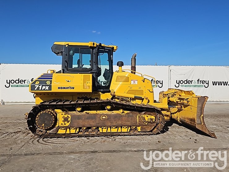 2023-komatsu-d71px-24-image-6