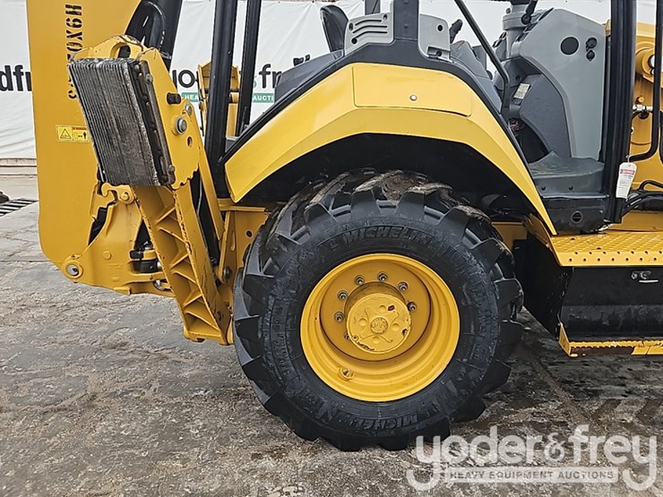 2023-caterpillar-420-xe-image-8