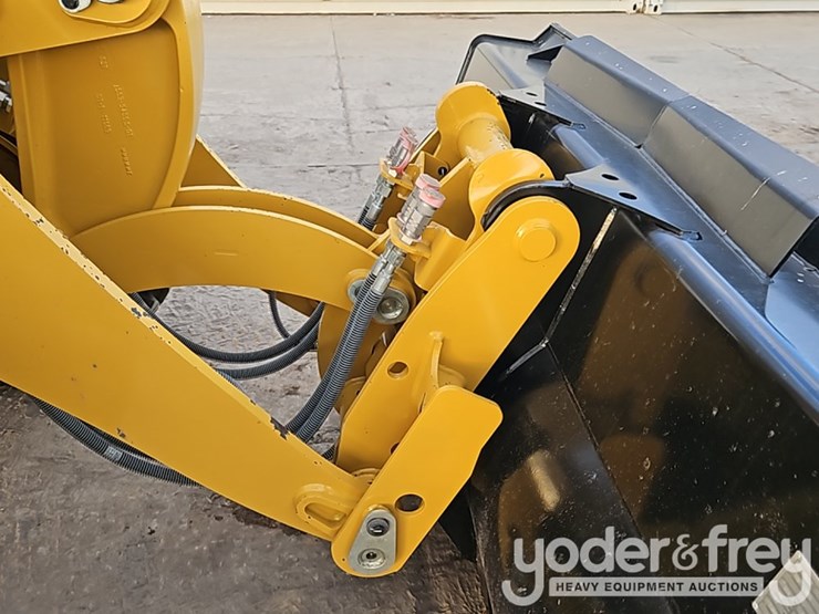 caterpillar-910-image-13