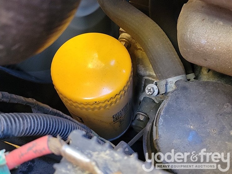 2015-jcb-926-image-24