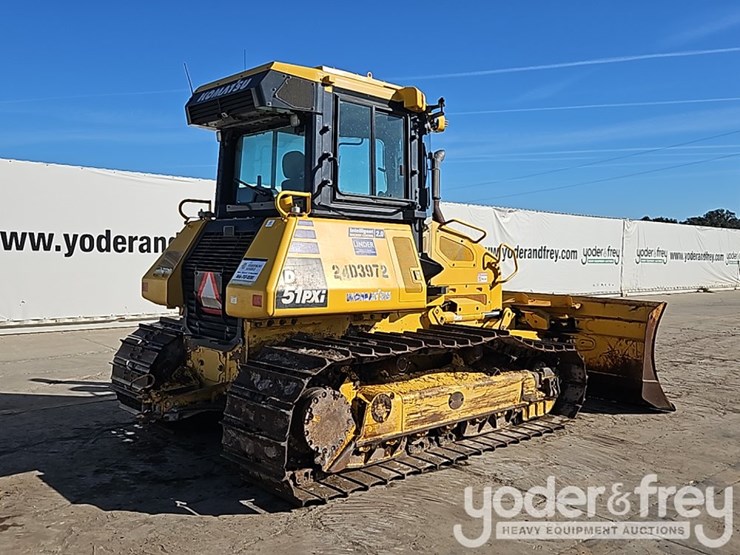 2021-komatsu-d51px-24-image-5