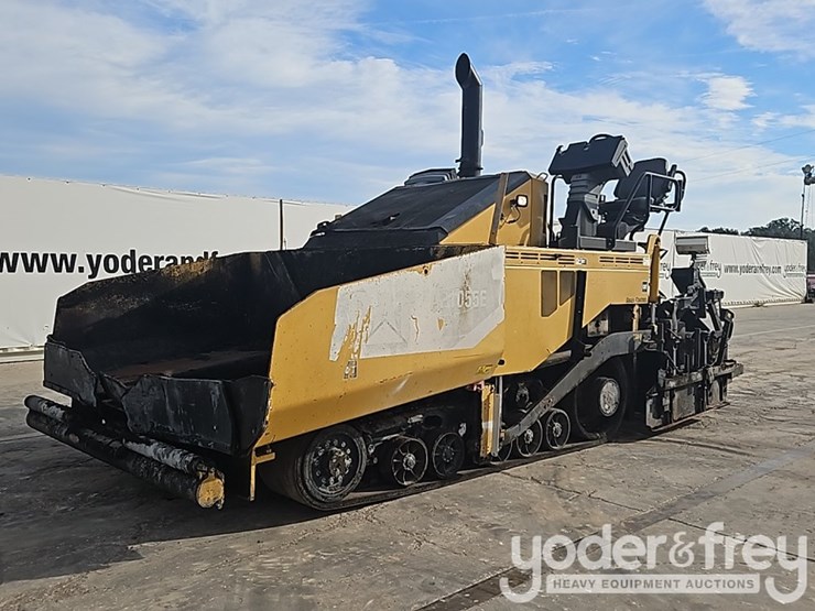 2012-caterpillar-ap-1055e-image-1