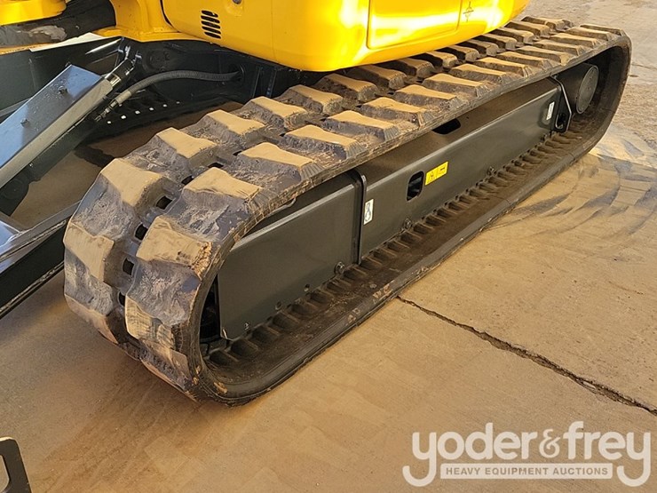 2023-komatsu-pc55mr-image-12