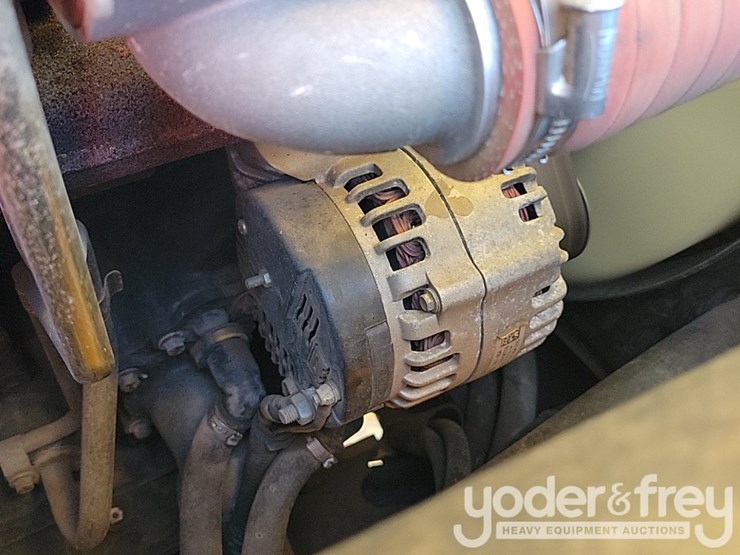 2015-jcb-926-image-19