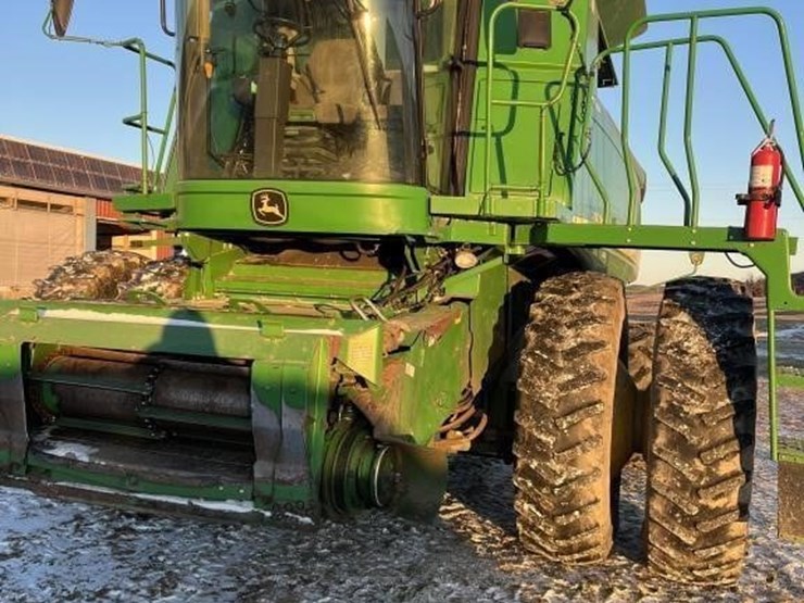 2006-john-deere-9760-sts-image-1