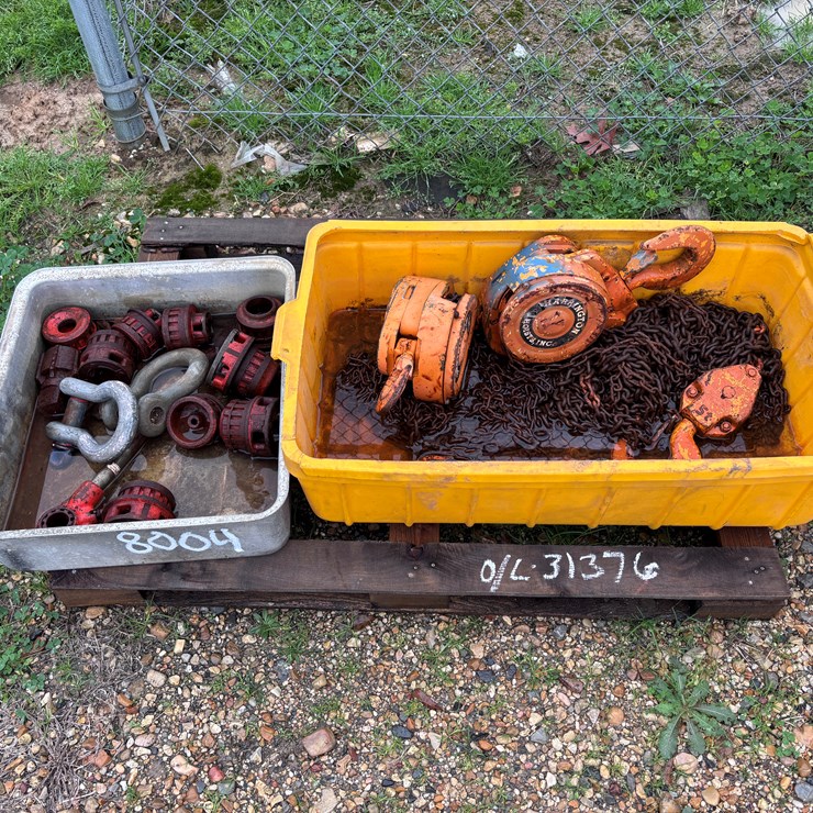 #8004 • LOT OF 2 CHAIN FALLS AND TAPS