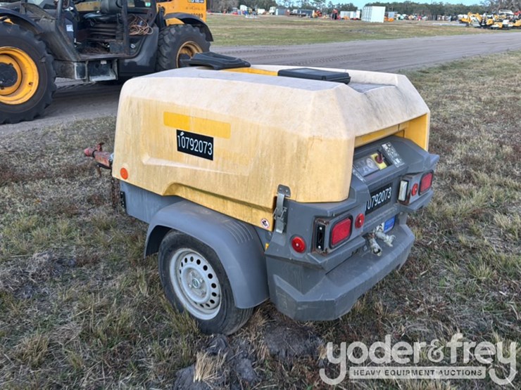 2018-atlas-copco-110-cfm-image-2