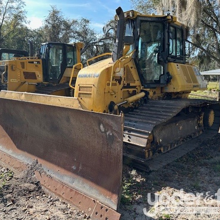 2018 KOMATSU D61PX-24