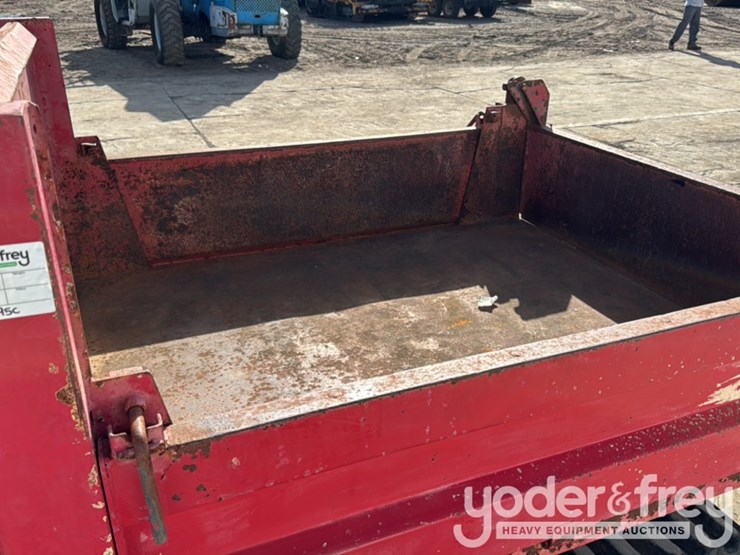 2006-yanmar-c30r-2-image-13