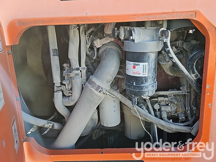 2017-sky-trak-10054-image-23