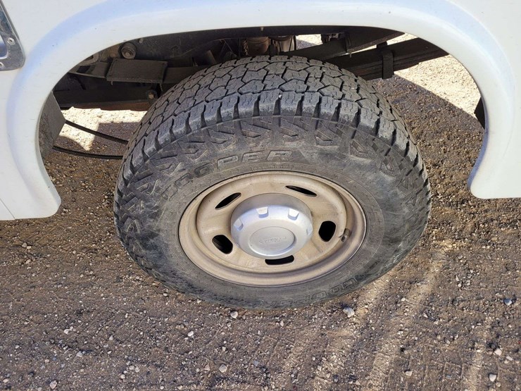 2017-ford-f350-image-22