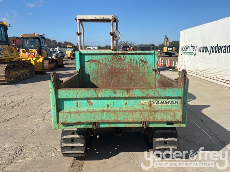 2010-yanmar-c30r-2b-image-4