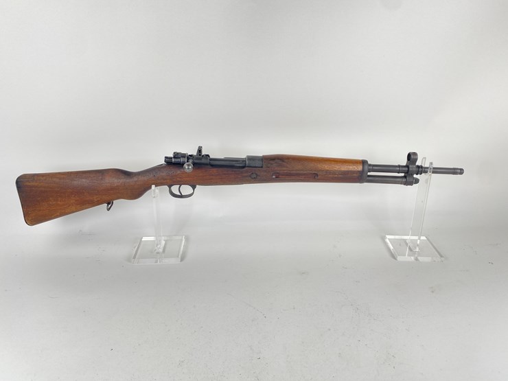 #55-•-#1354-•-fabrique-de-armas-fr8-bolt-action-carbine-7.62x51mm-image-1