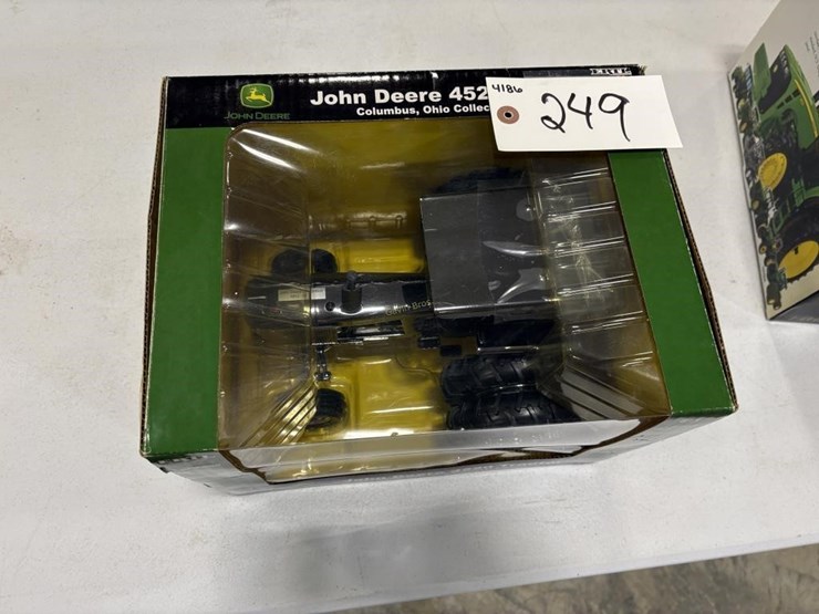 john-deere-4520-image-2