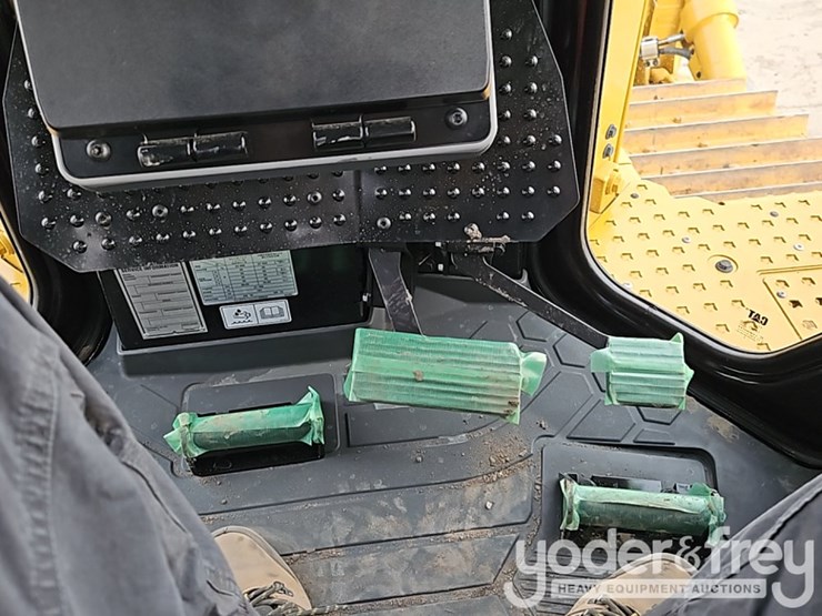 caterpillar-d6-lgp-image-34