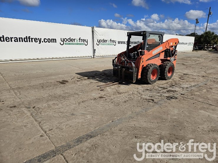 2015-kubota-ssv75-image-2