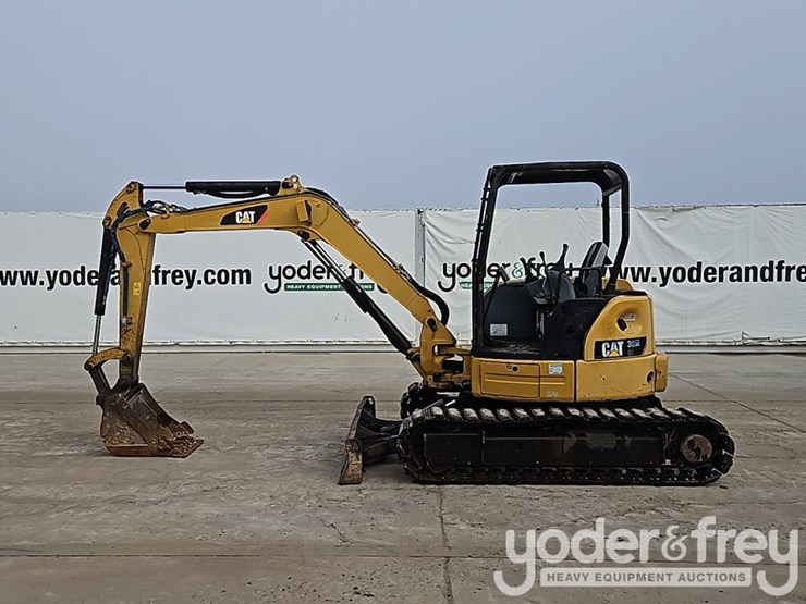 2014-caterpillar-305e-cr-image-3