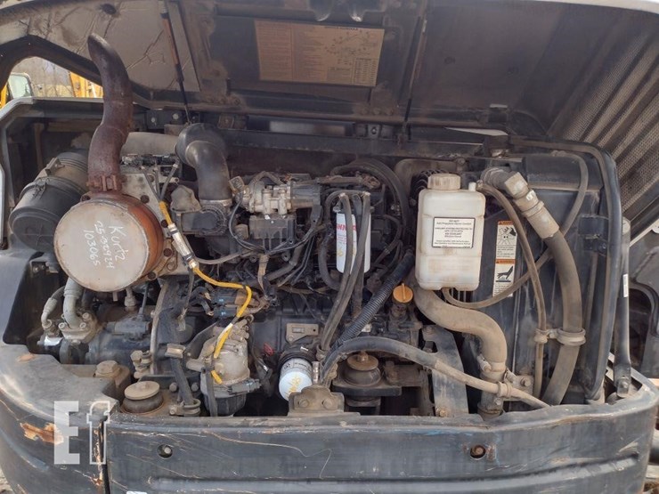 2014-bobcat-e85-image-45