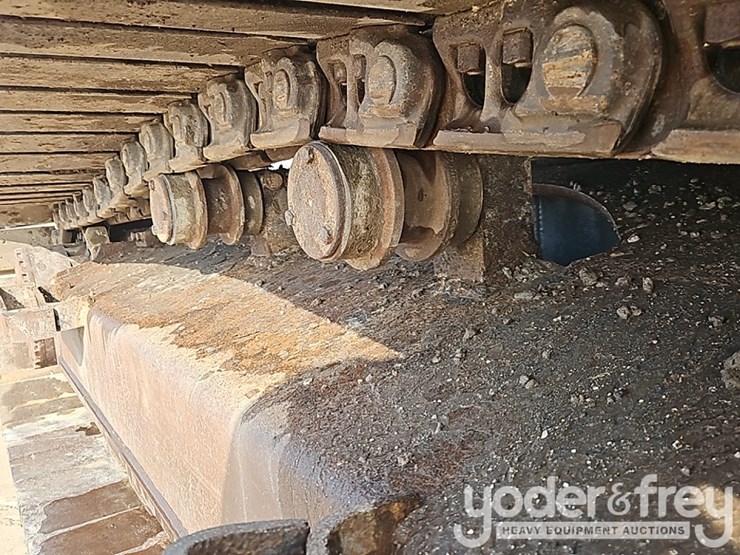 2016-komatsu-pc360-lc-11-image-22