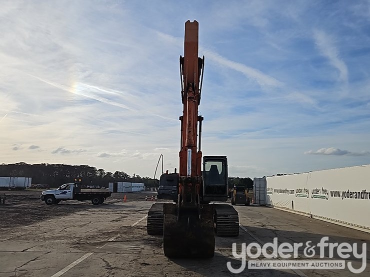 2006-hitachi-zx350-lc-3-image-17