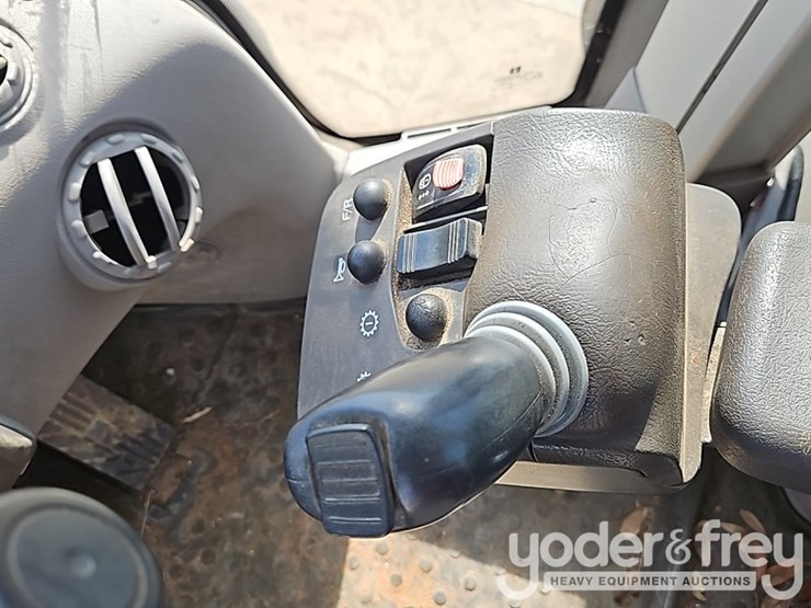 2019-volvo-l70h-image-30