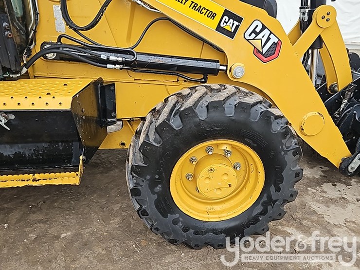 2023-caterpillar-420-xe-image-9