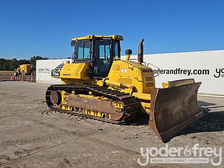 2023-komatsu-d71px-24-image-7