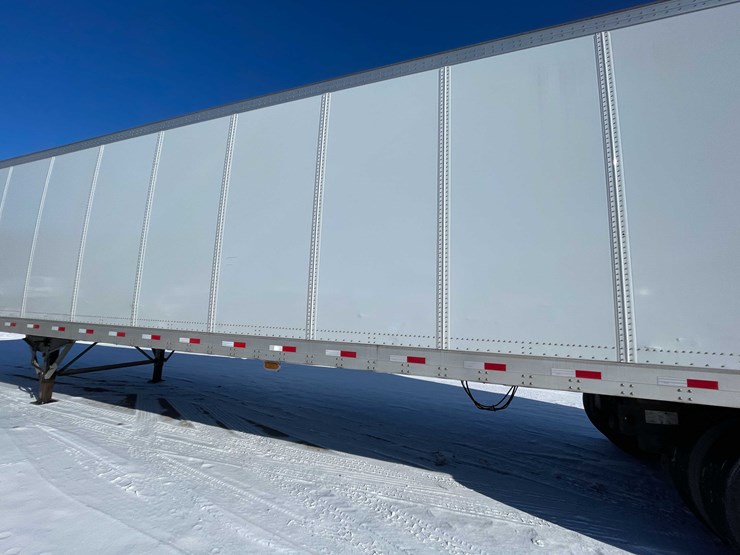 2023-stoughton-trailer-image-13