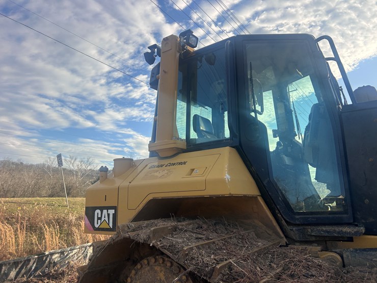 caterpillar-d6n-lgp-image-20