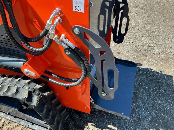 #1001-•-tpm,-t460-mini-skid-steer-loader-image-18