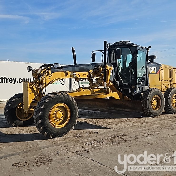 2018 CATERPILLAR 12M3