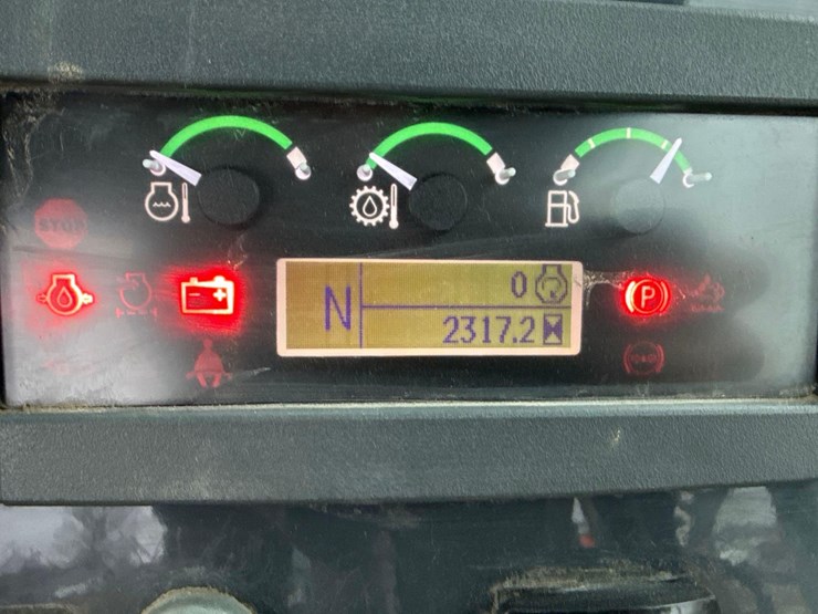 2022-john-deere-310-image-14