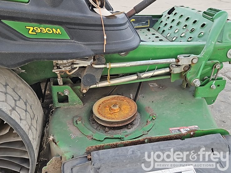 2018-john-deere-z930m-image-10