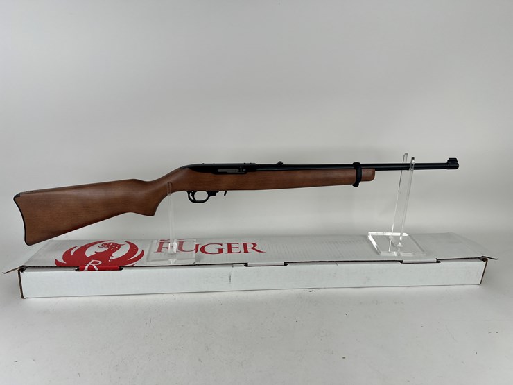 #61-•-#1434-•-ruger-46317-semi-automatic-rifle-22-lr-image-1