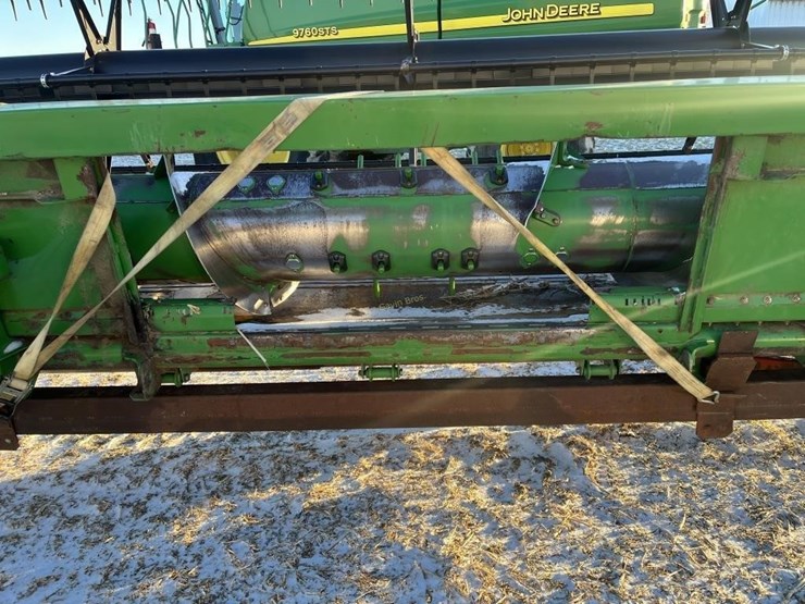 john-deere-630f-image-4