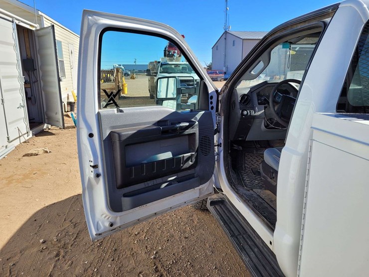 2016-ford-f350-sd-image-7