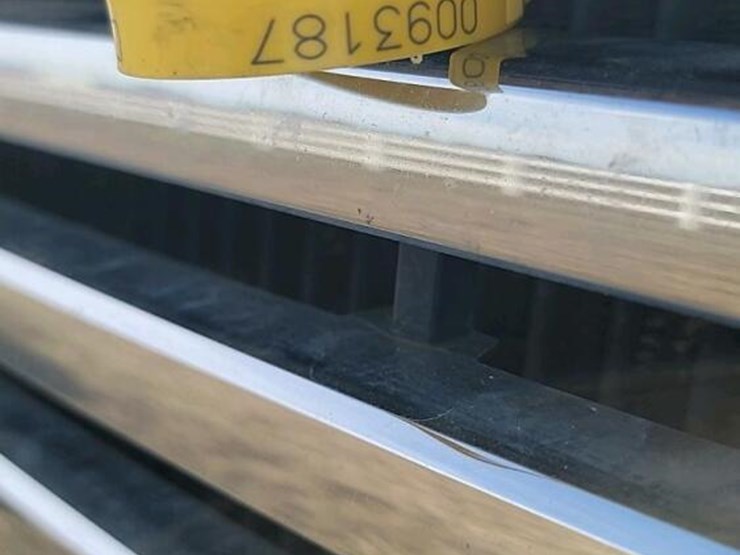 2010-ford-f250-image-12