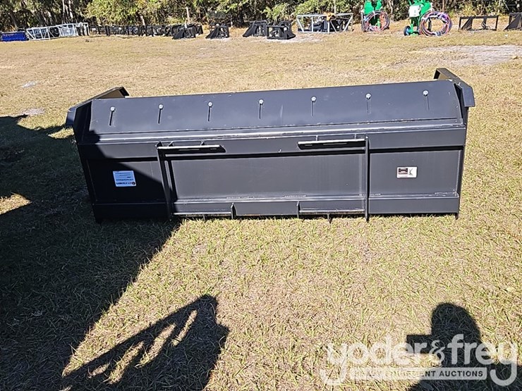 unused-jct-96"-pusher-box-to-suit-skidsteer-image-3