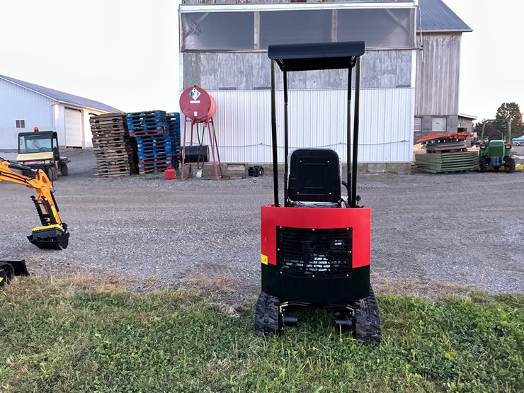 #1207-•-unused-future-ft13-mini-excavator-image-35