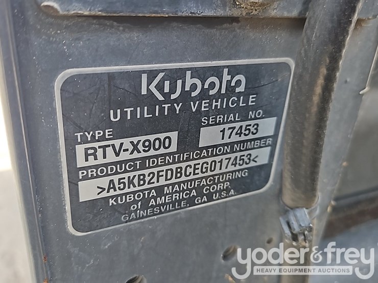 2014-kubota-rtv-x900-image-27