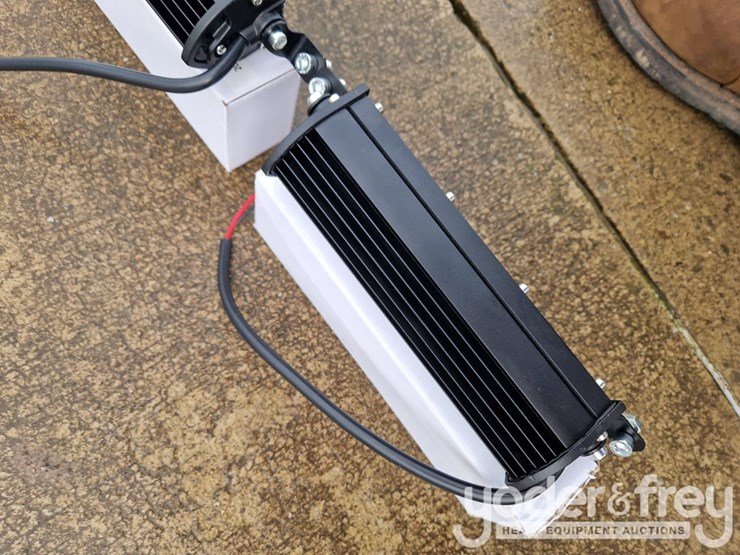 unused-7"-60w-led-light-bar,-mounting-brackets,-ip68-waterproof-(2-of)-image-8