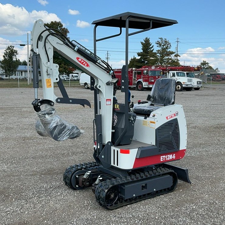 #1211 • Unused 2025 BTTL12 Excavator