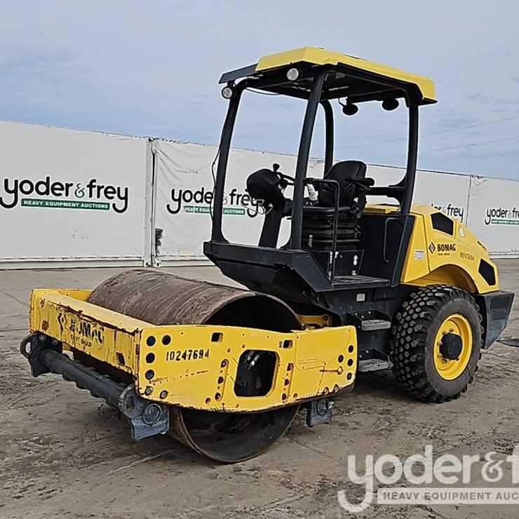 2018 BOMAG BW145D-5